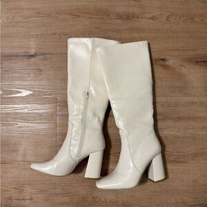 Forever 21 Pleather High Boots Size 7